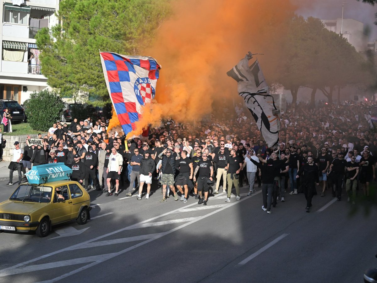 Hajduk Split-Ajax Maçı Öncesi Nazi Yanlısı Sloganlar Nedeniyle Hırvatistan'da Tutuklamalar
