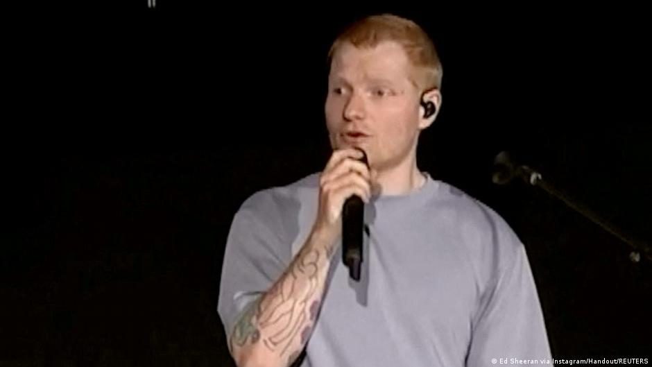 Ed Sheeran, Gazze'deki savaşı 'felaket ve haksız' olarak nitelendirdi