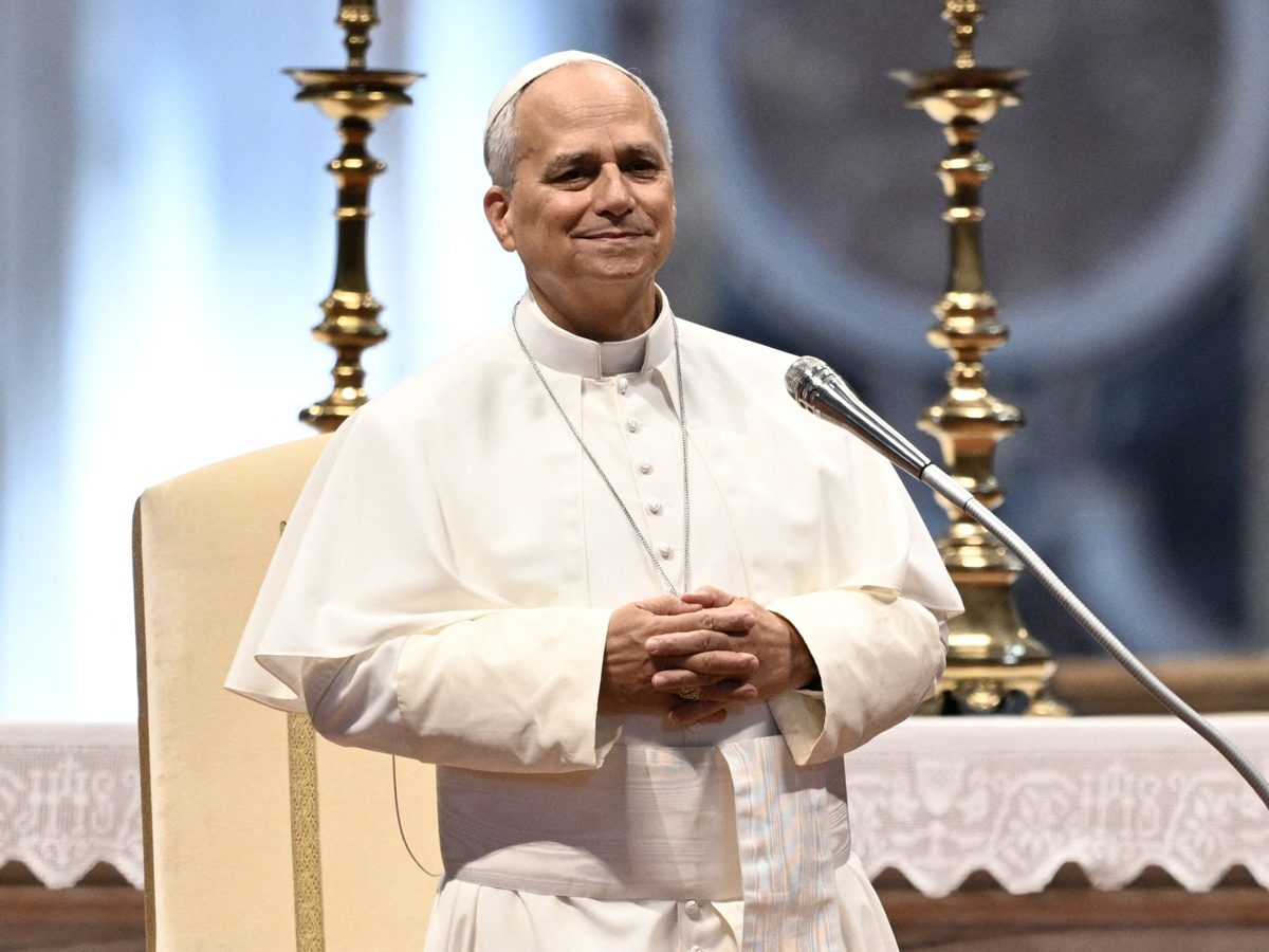 Papa Leo XIV, Ötanazi ve Cinsel İstismar Tartışmalarının Gölgesinde Fransa'yı Ziyaret Ediyor