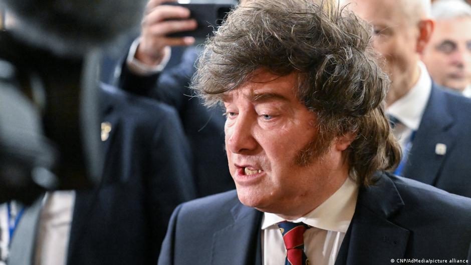 Arjantin, Falkland Adaları'ndaki Petrol Projesi Nedeniyle İngiltere'yi Uluslararası Hukuki Süreçle Tehdit Ediyor